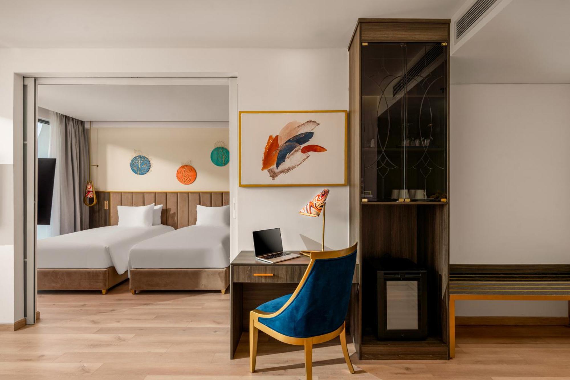 Wyndham Hoi An Royal Beachfront Resort & Villas Экстерьер фото